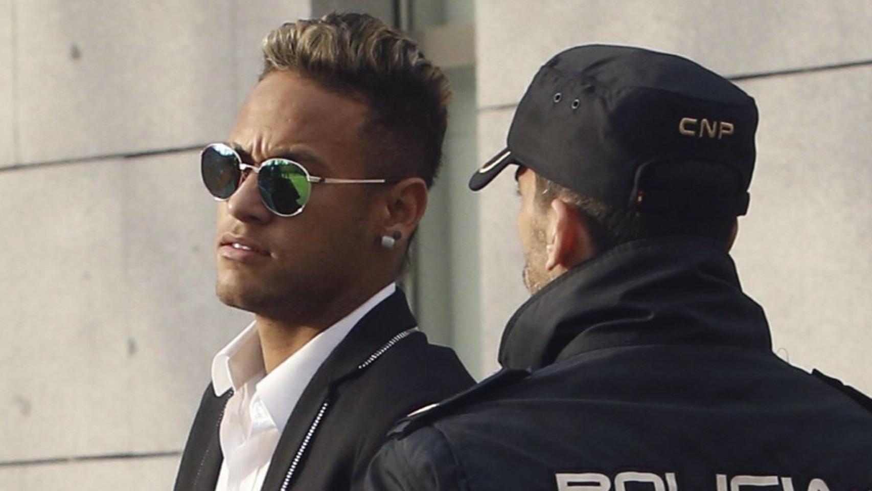 Foto de archivo de Neymar al llegar a la Audiencia Nacional.