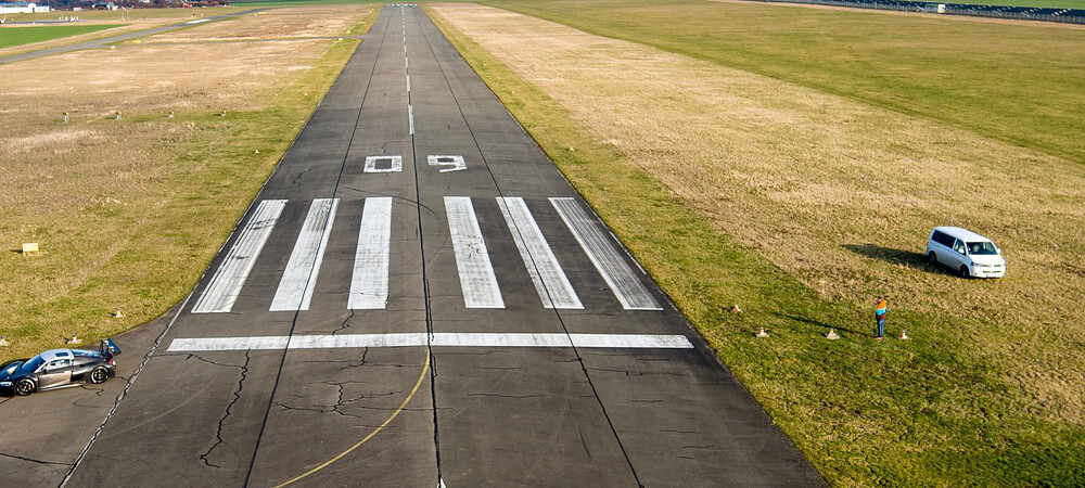 aeropuerto pista 1