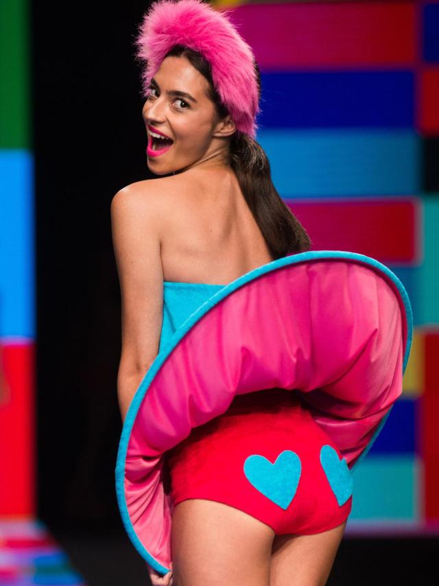 Rocío Crusset con un diseño de Ághata Ruiz de la Prada