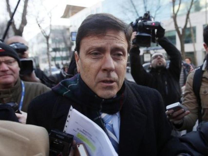 Eufemiano Fuentes a la entrada del Juzgado.