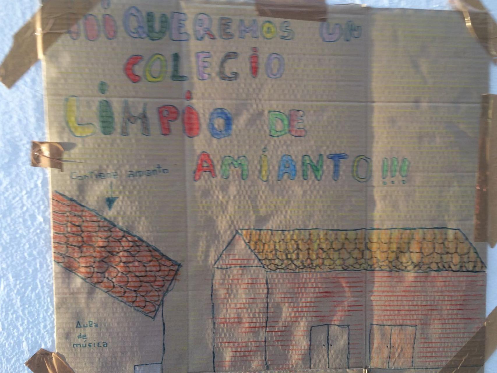 Cartel realizado por los alumnos del centro educativo