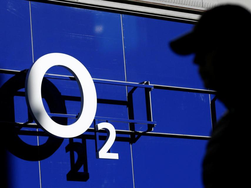 La sombra de O2 persigue a Telefónica.