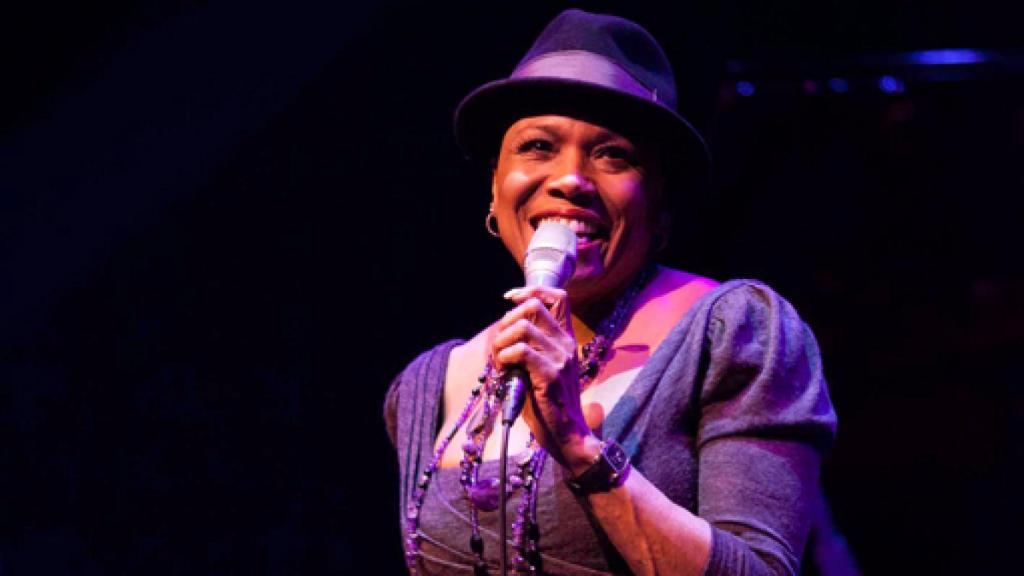 Image: Dee Dee Bridgewater: Me siento como Miles Davis en mujer