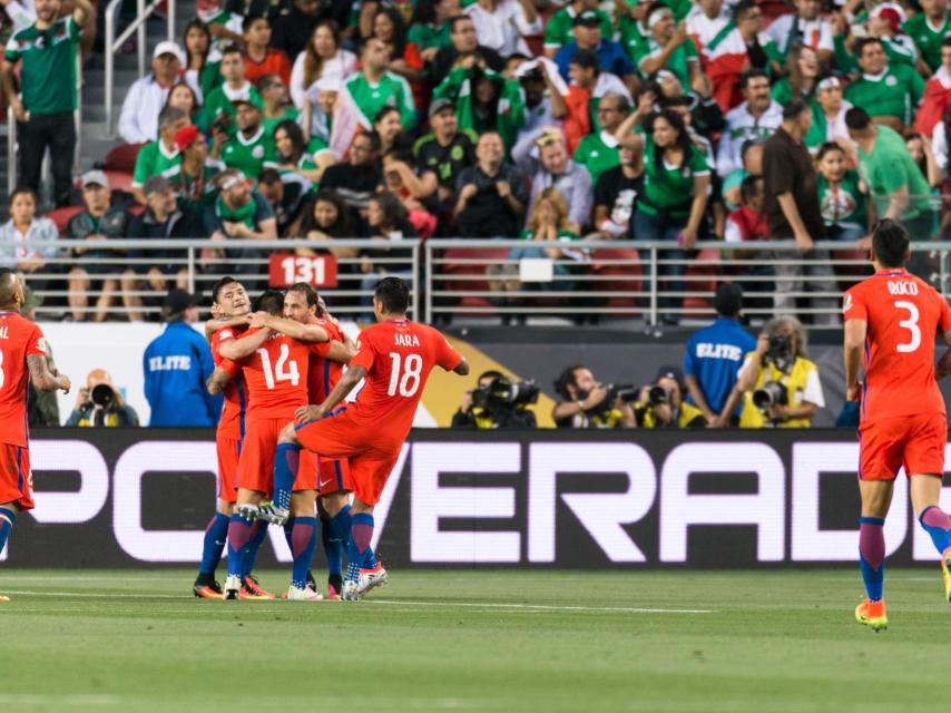 Chile celebra el pase.