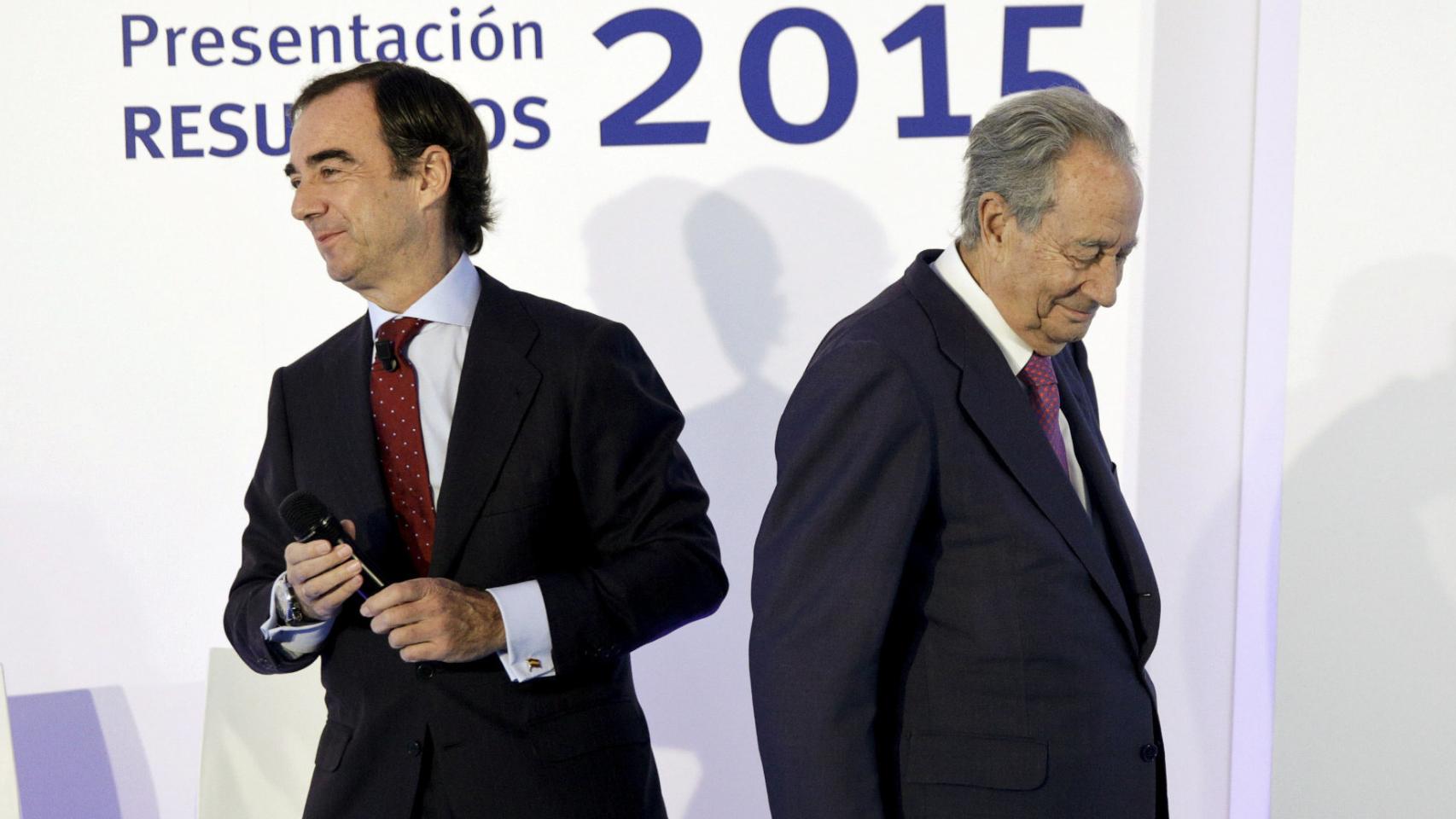 Juan Miguel Villar Mir de Fuentes junto a su padre, Juan Miguel Villar Mir.