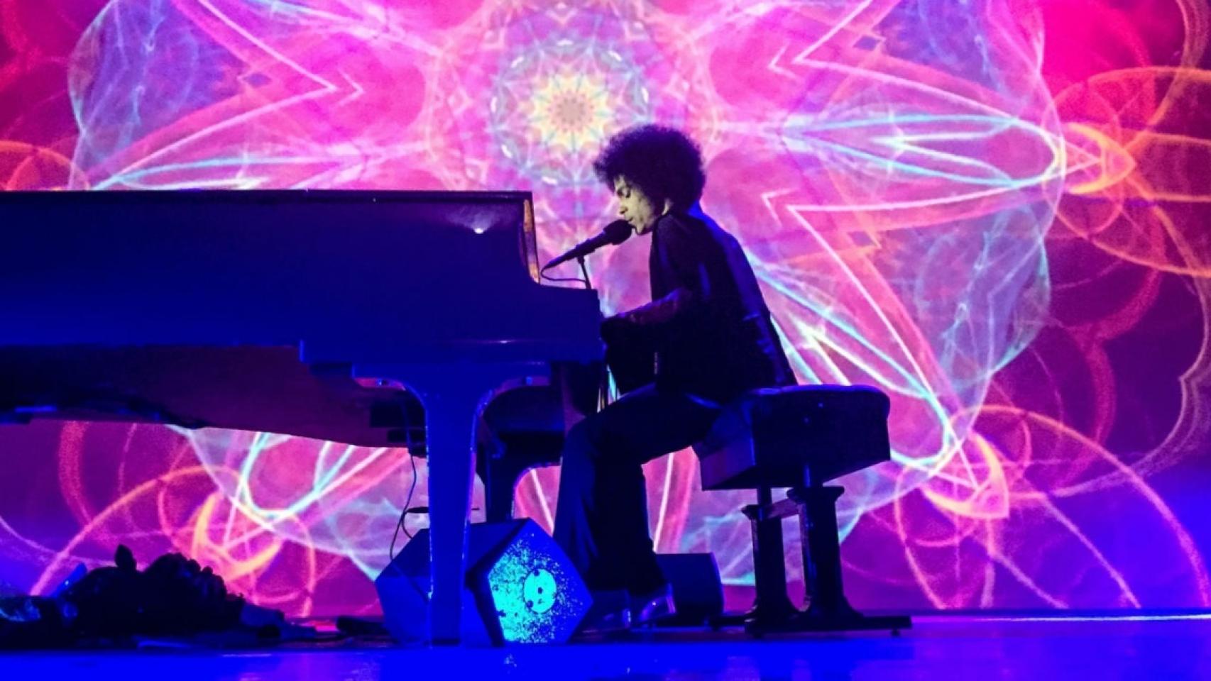 Final del show en el último concierto de Prince