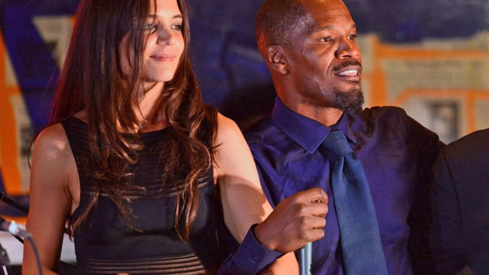 Katie Holmes y Jamie Foxx fueron pillados bailando juntos
