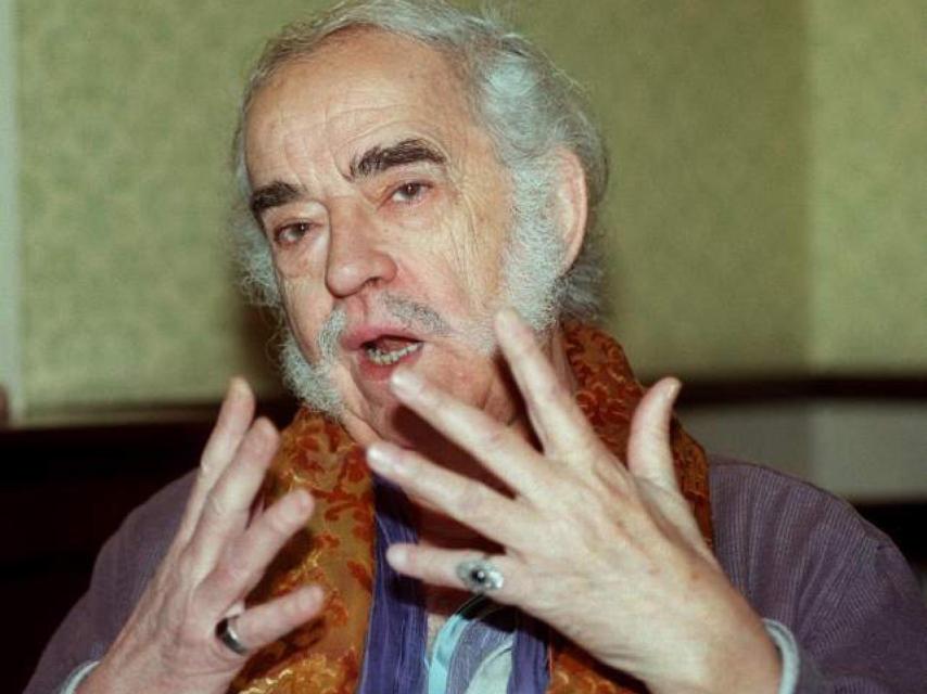 Retrato del año 2000 de Agustín García-Calvo.