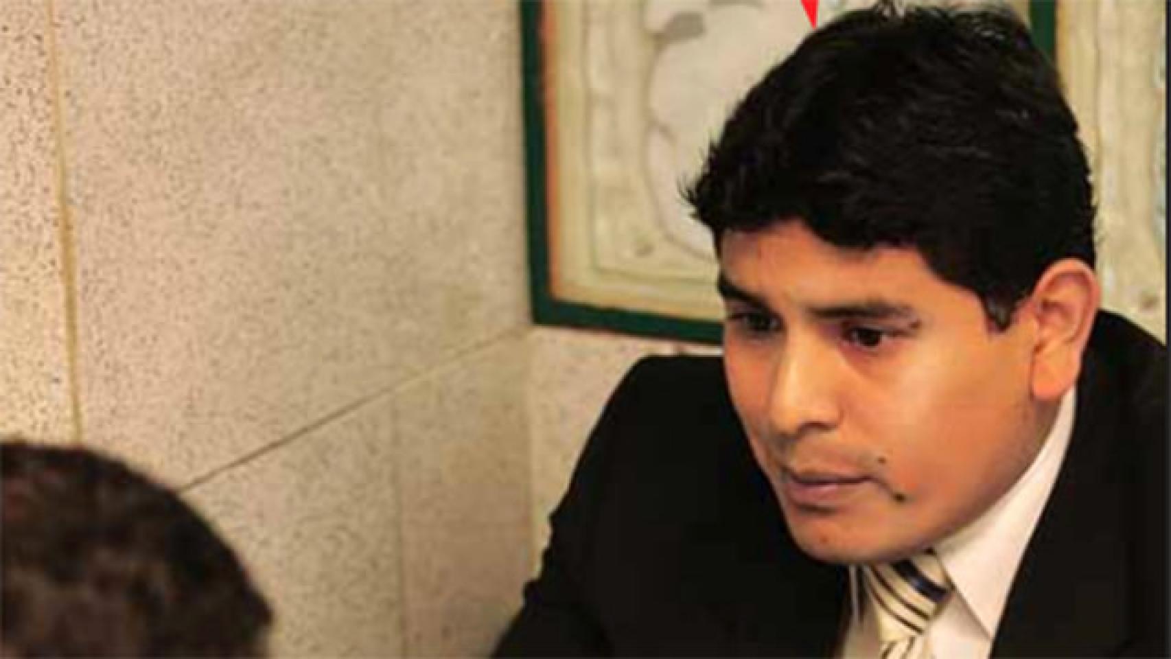 En Perú, Salas fue fiscal y trabajó como asistente de varios jueces.