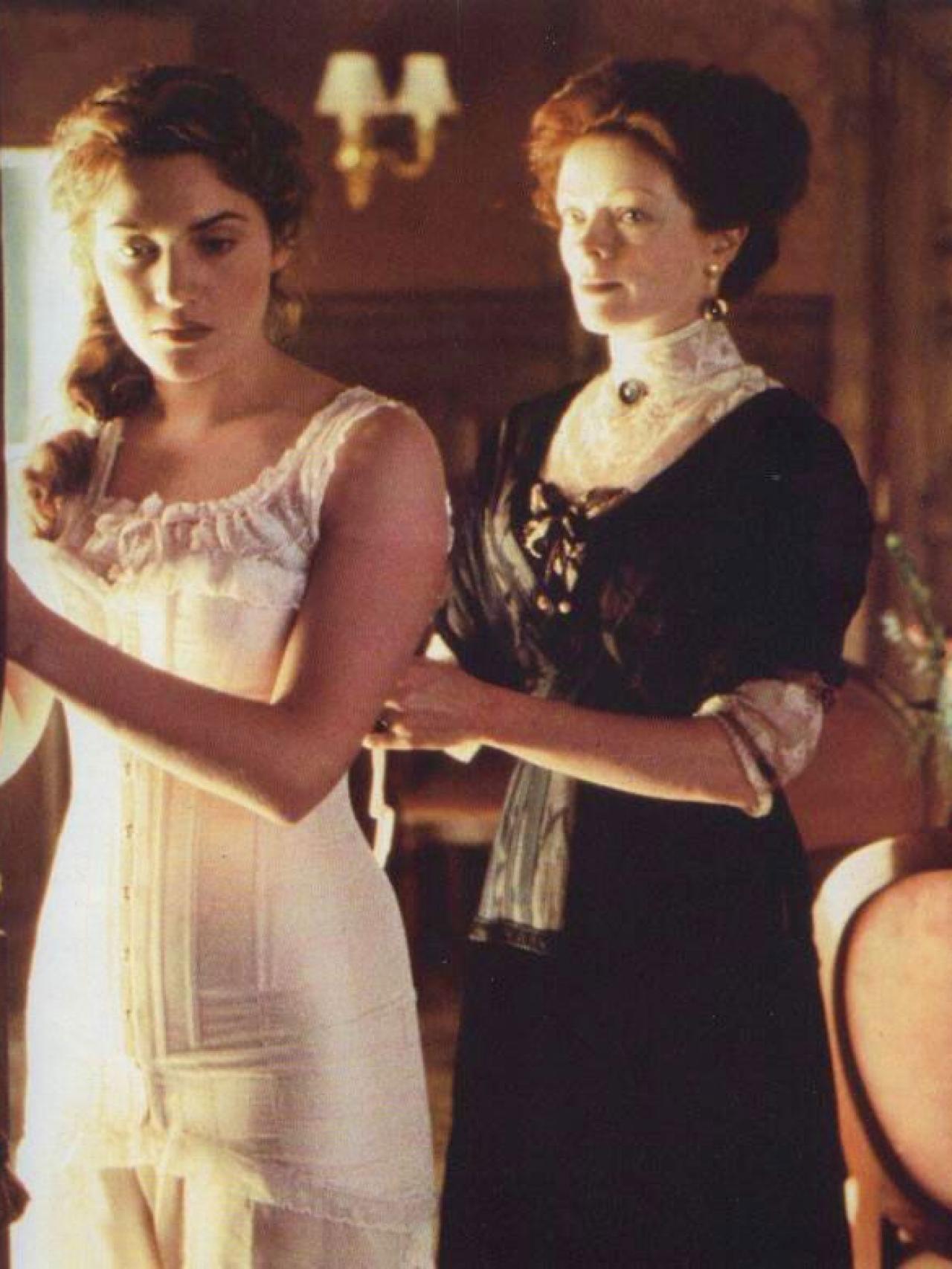 Kate Winslet en 'Titanic' con corsé