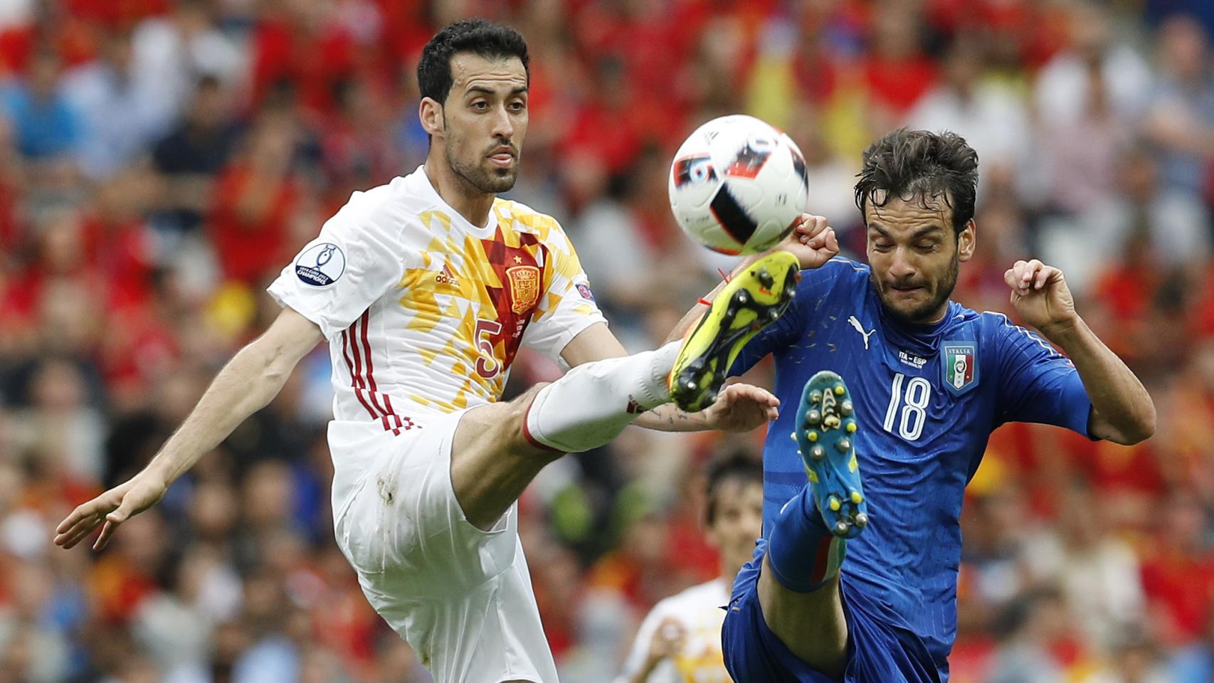 Sergio Busquets, durante el partido de octavos de final de la Eurocopa de 2016