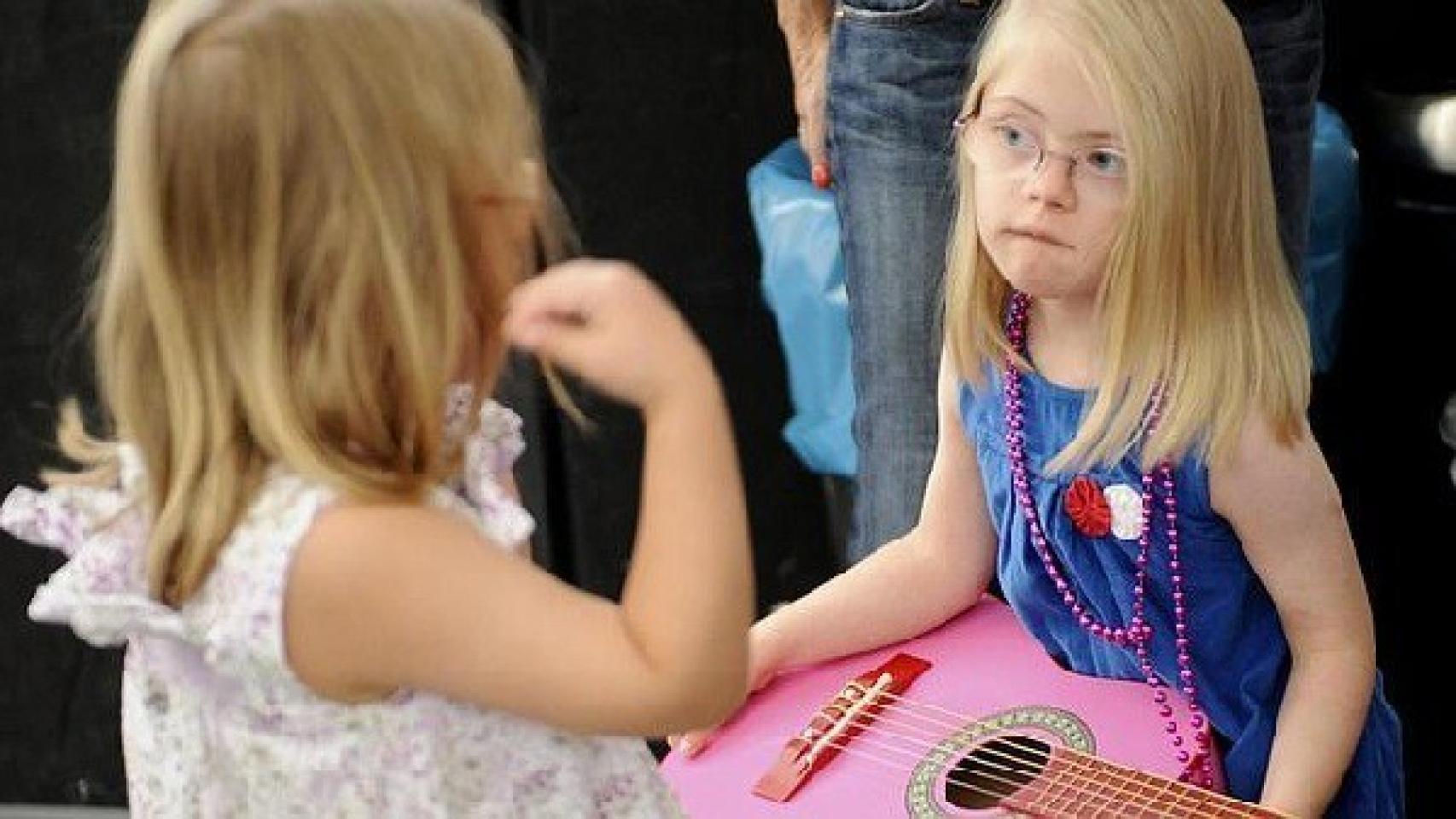 Catálogo La vuelta al cole: El Corte Ingles (2012) Sindrome de Down