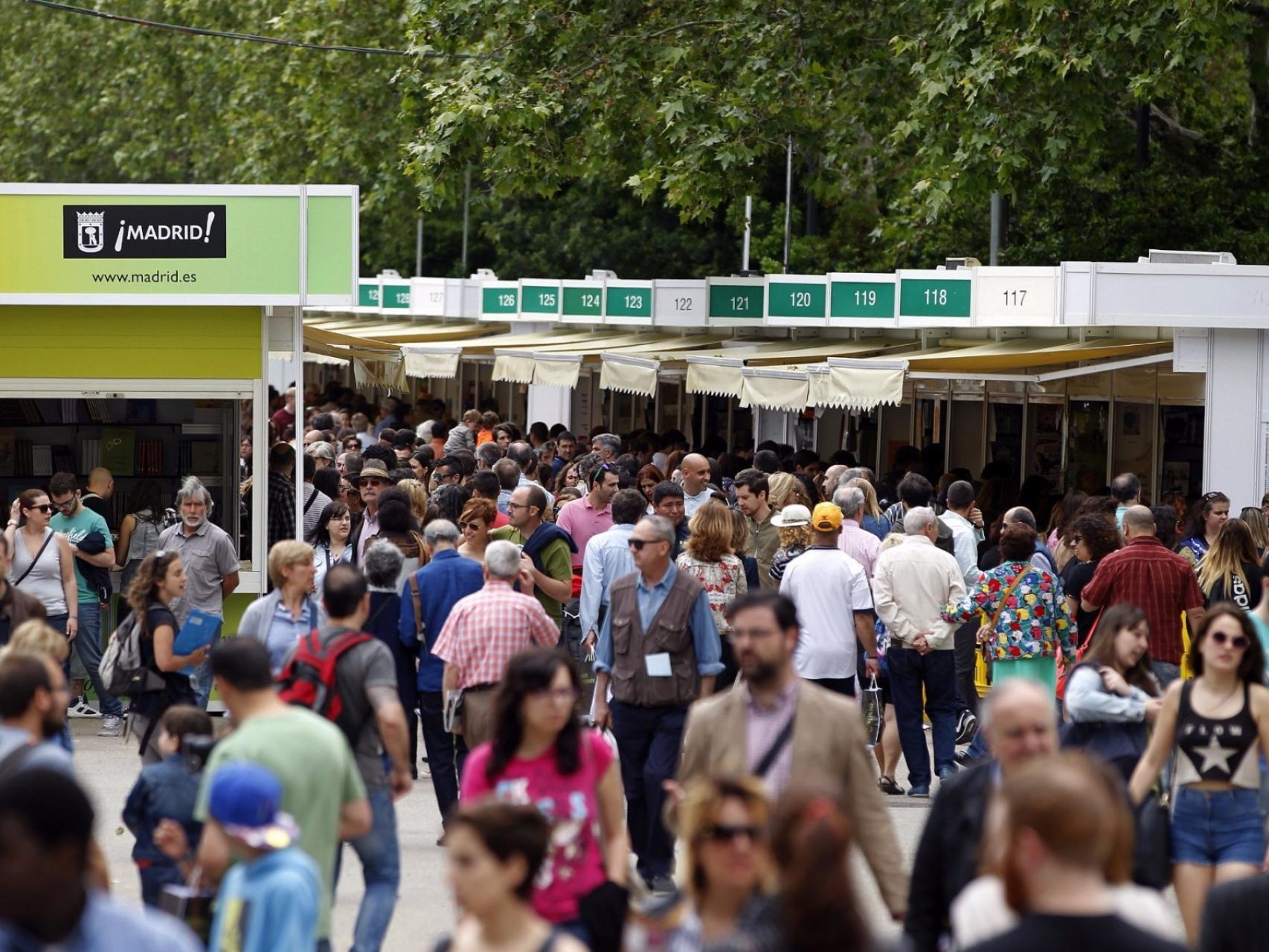 Imagen de la Feria del Libro, en el Parque del Retiro, 2016.