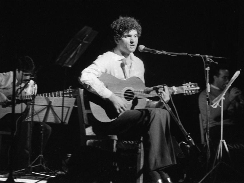 Carlos Cano compuso la canción en los inicios de su carrera