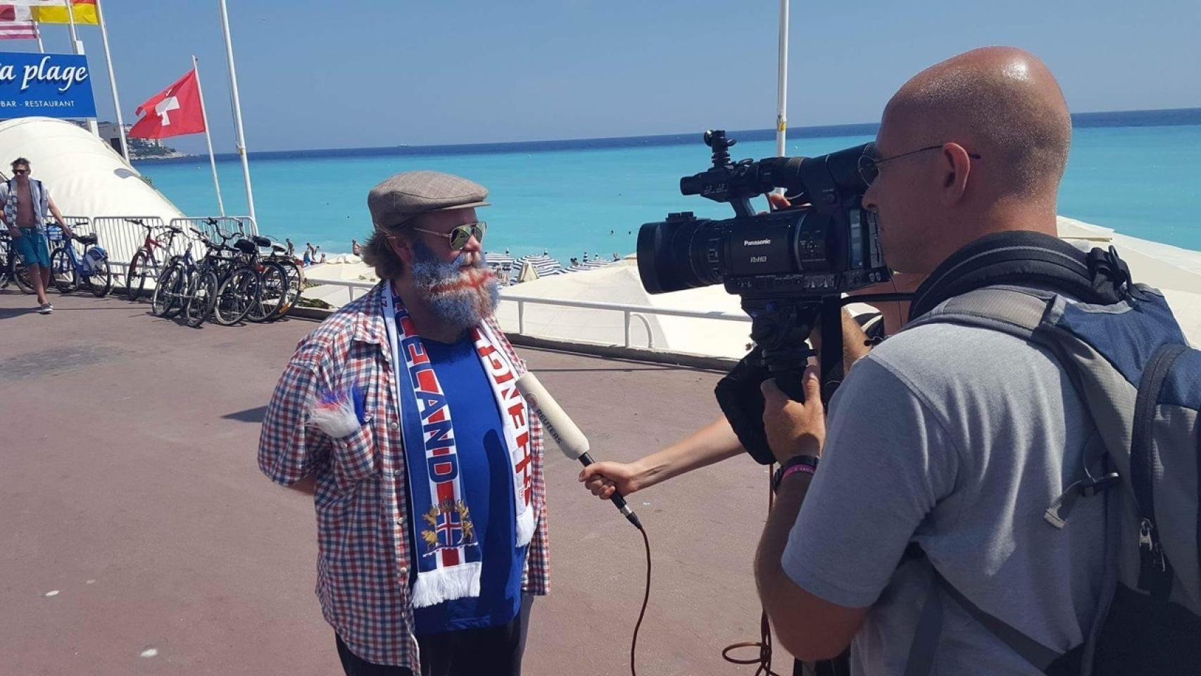 El compositor Hugi Gudmundsson es una de las caras más reconocidas entre los fans de la selección islandesa.