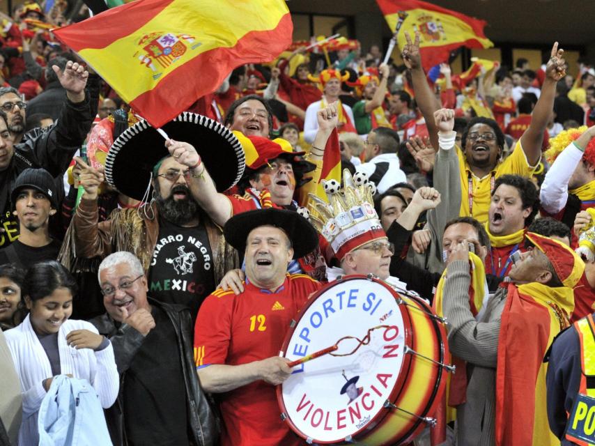 Manolo el del bombo, famoso por seguir a la selección española en cada partido.