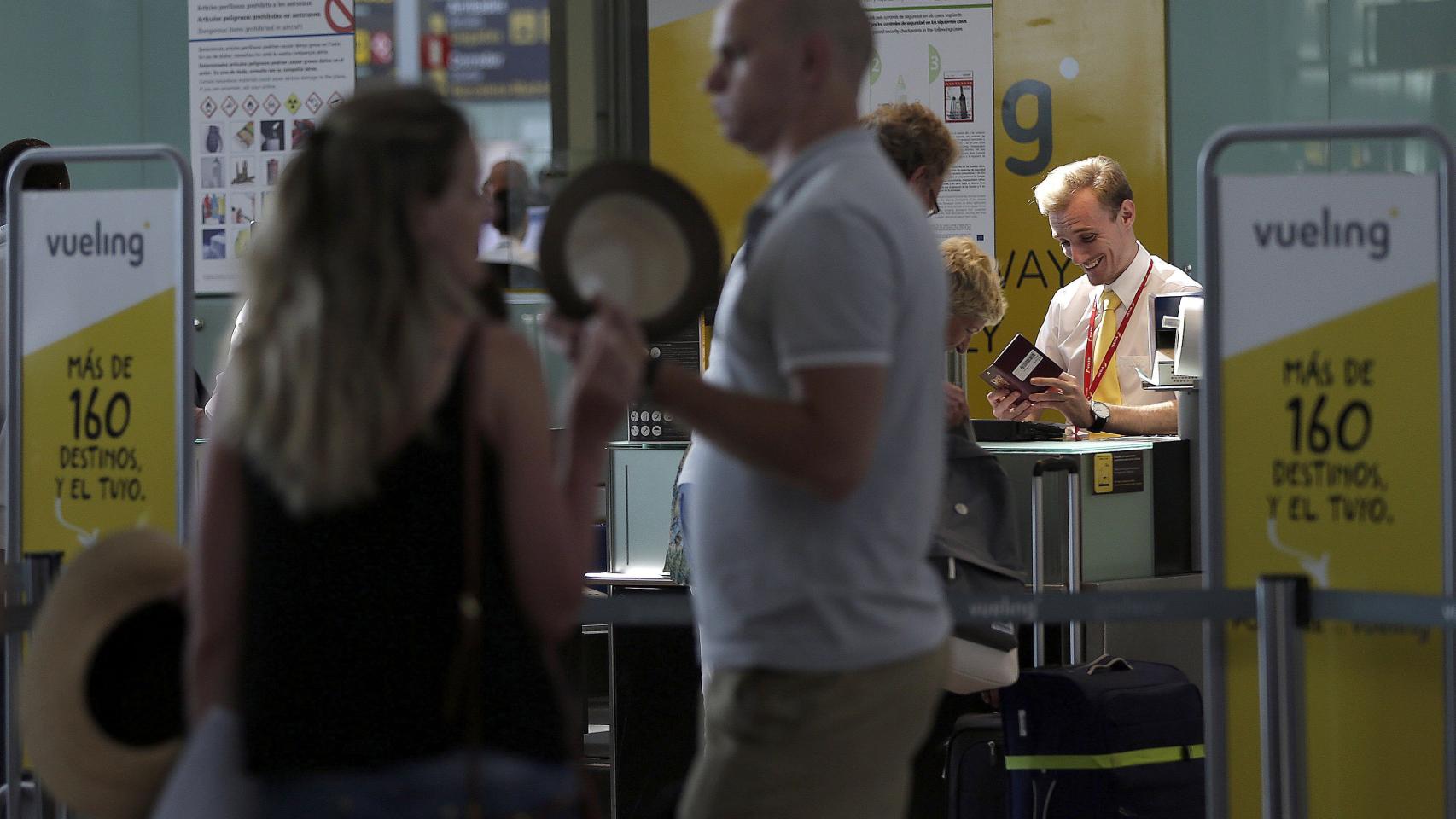 Mostrador de Vueling en el Prat.