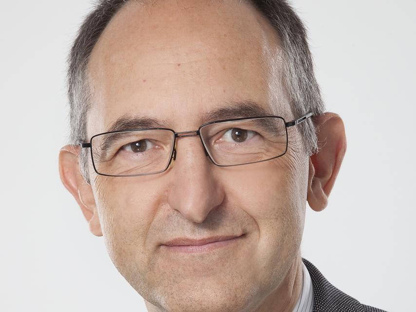 Matthias Jung señala que los sondeos son muy distintos cuando se realizan a pie de urna.