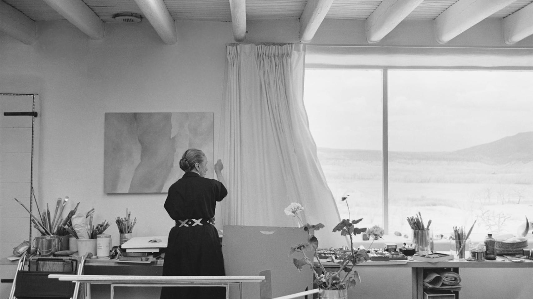 Georgia O'Keffe abrió su estudio al público en 1960.