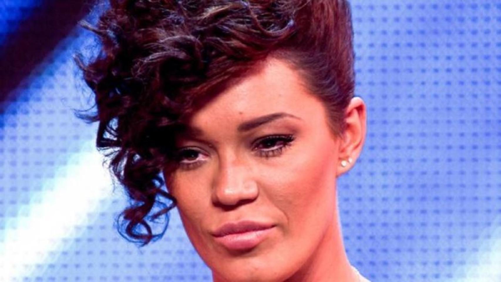 La doble de la cantante Rihanna Jade McQueen