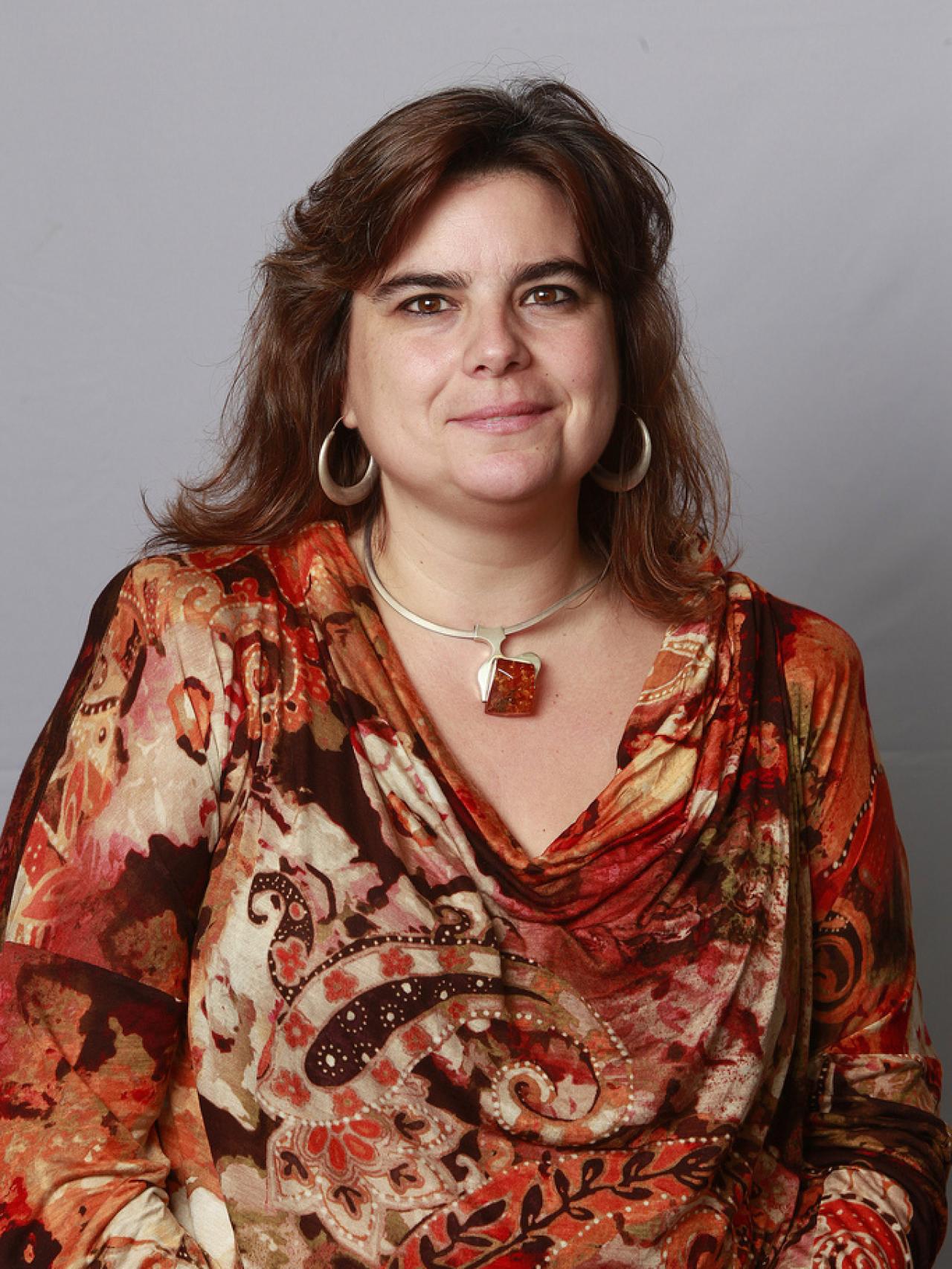 María del Mar Forcada es miembro de la Plataforma per la Lengua.