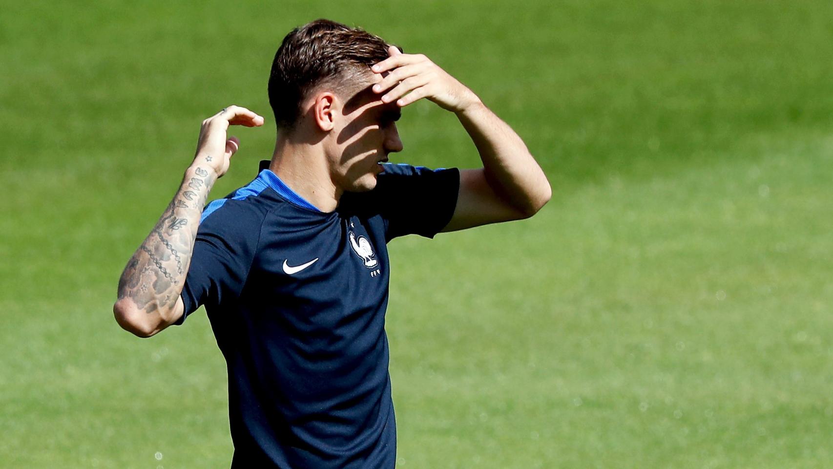 Griezmann en un entrenamiento con Francia.