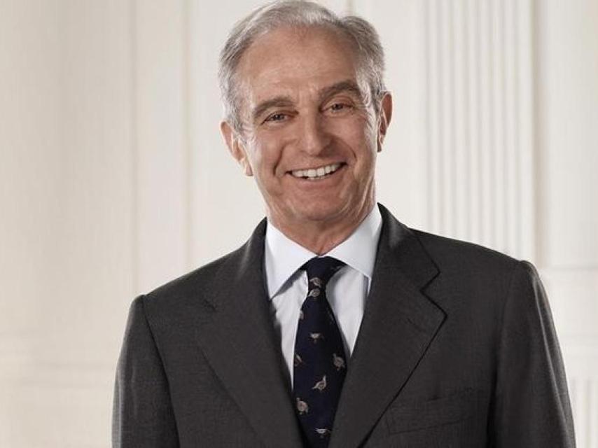 Alberto Palatchi, padre de la novia