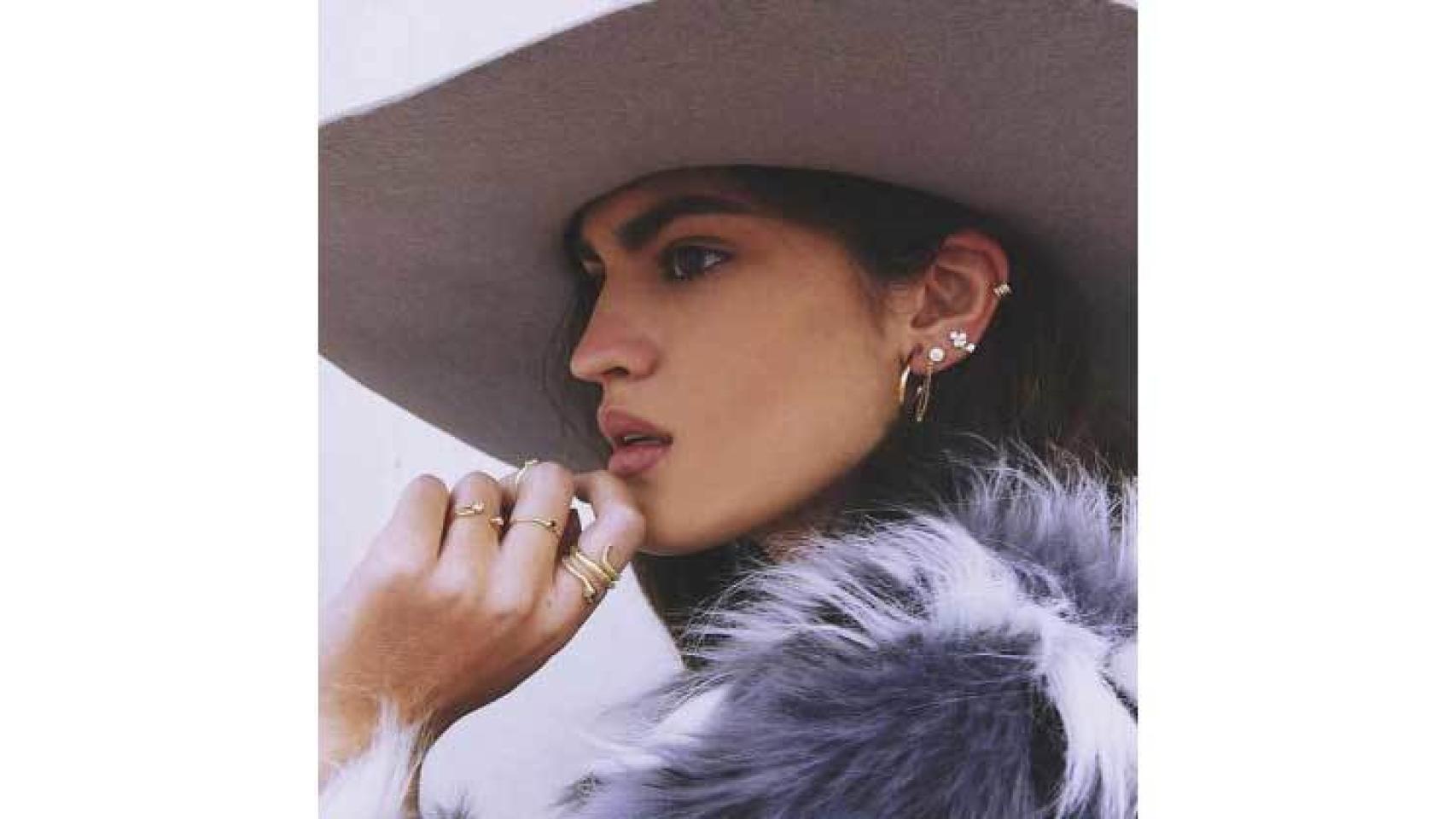 Las joyas sostenibles de Urban Fawn enamoran a las más fashionistas.