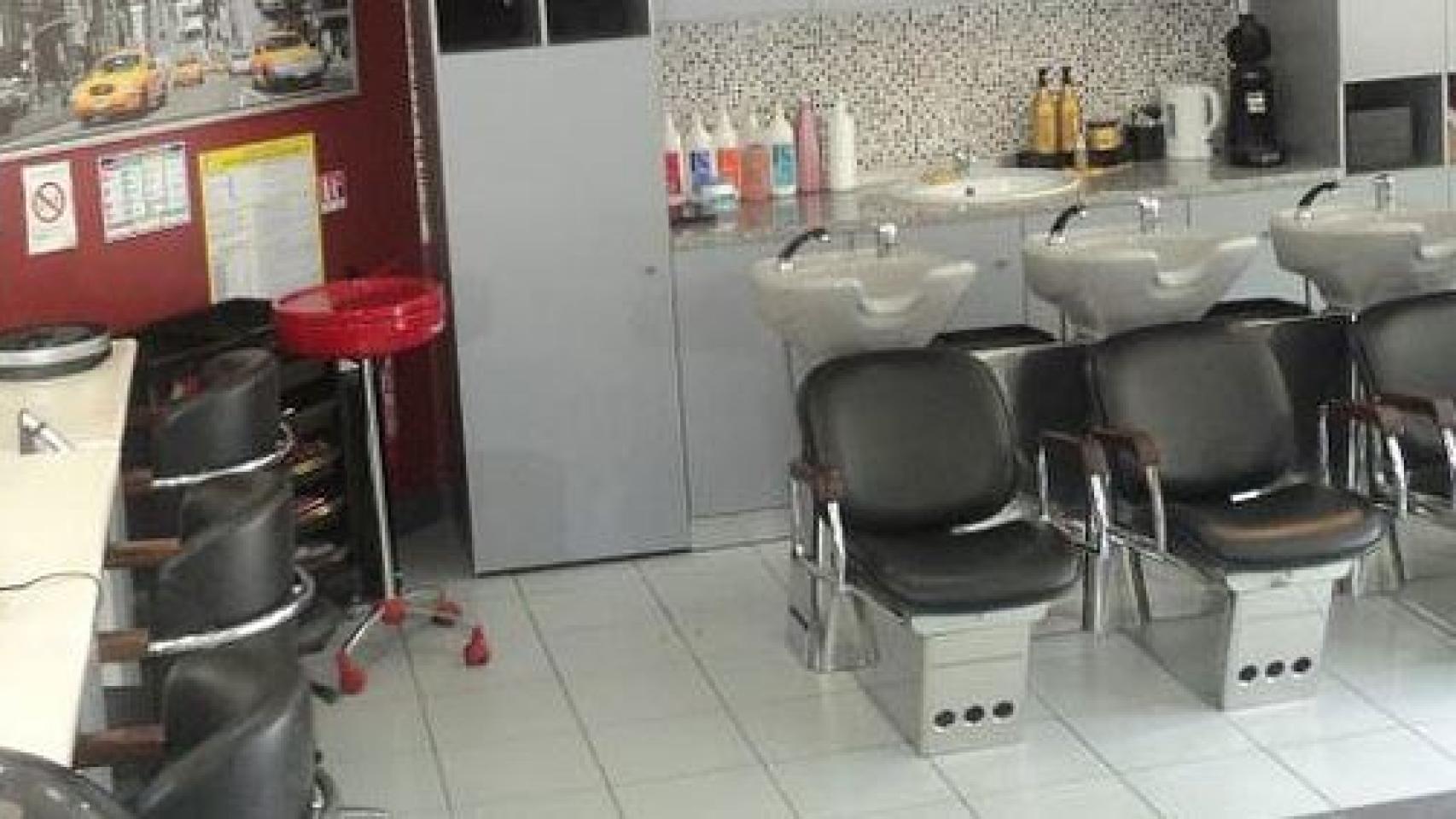 Interior de la peluqueria Jean Isa