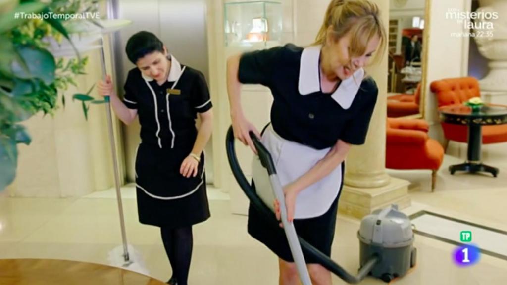 Ana Obregón, de huésped a limpiadora de un hotel en TVE