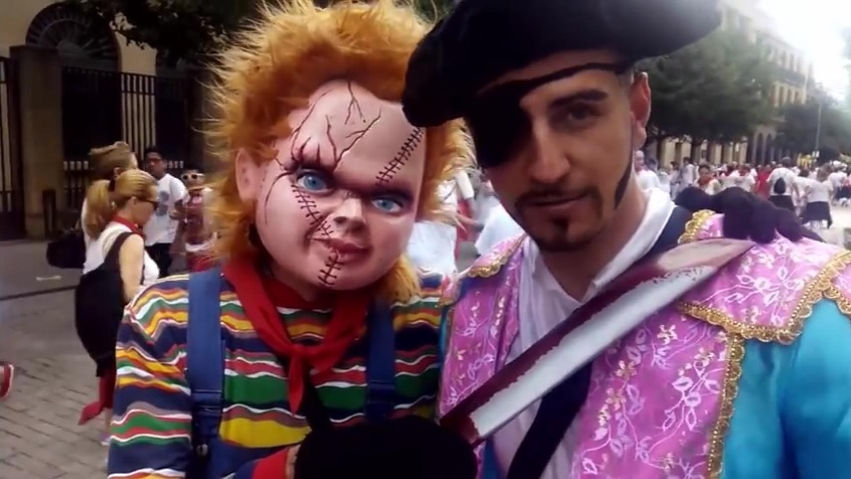 El activista Óscar del Castillo durante los festejos de San Fermín.