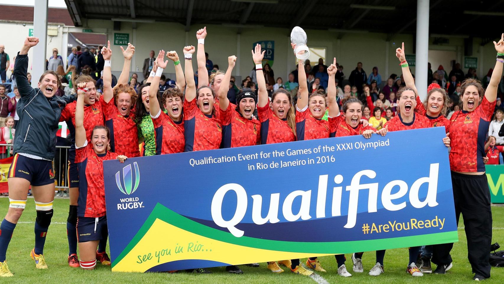 Las jugadoras españolas celebran la clasificación para Río.