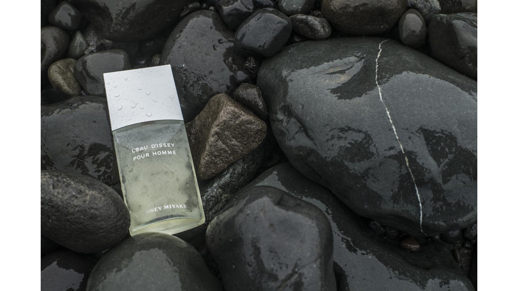 L’Eau de Issey Miyake Pour Homme.