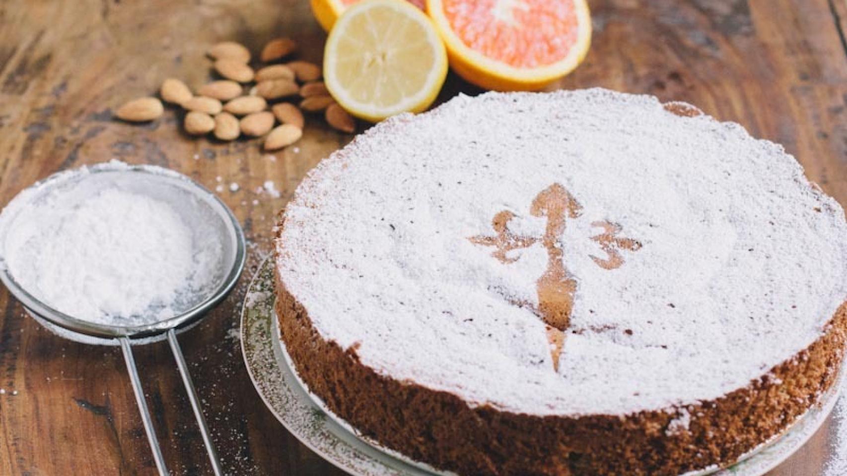 La Tarta de Santiago es uno de los productos gallegos más emblemáticos.