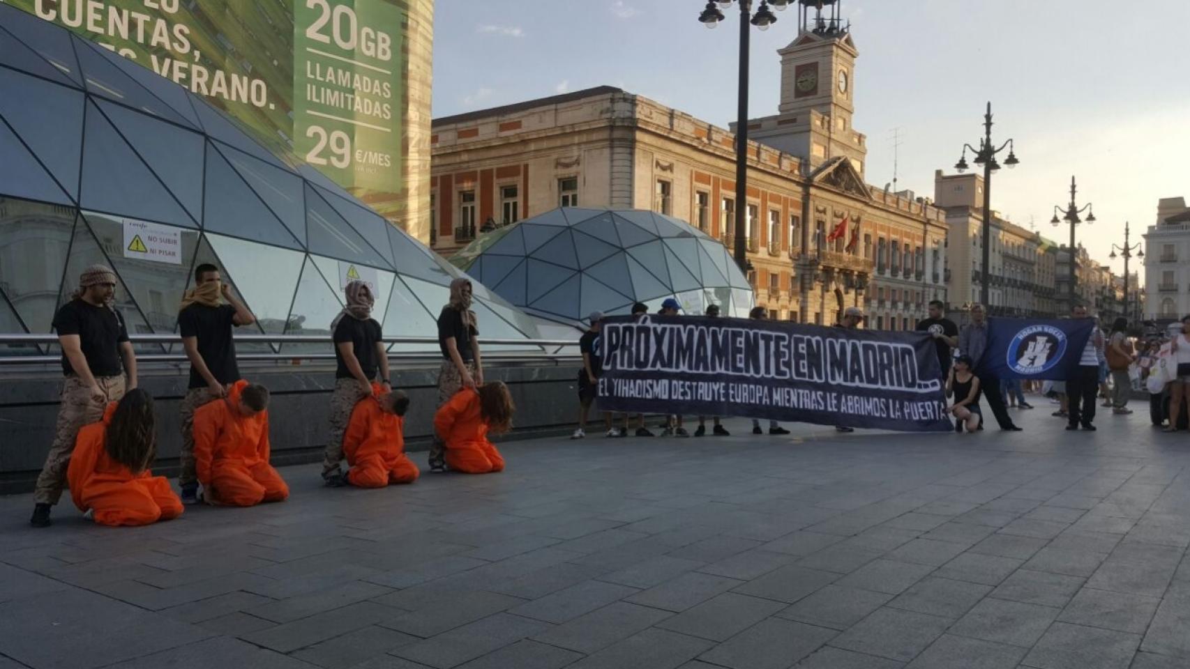 Imagen difundida por el grupo Hogar Social Madrid.