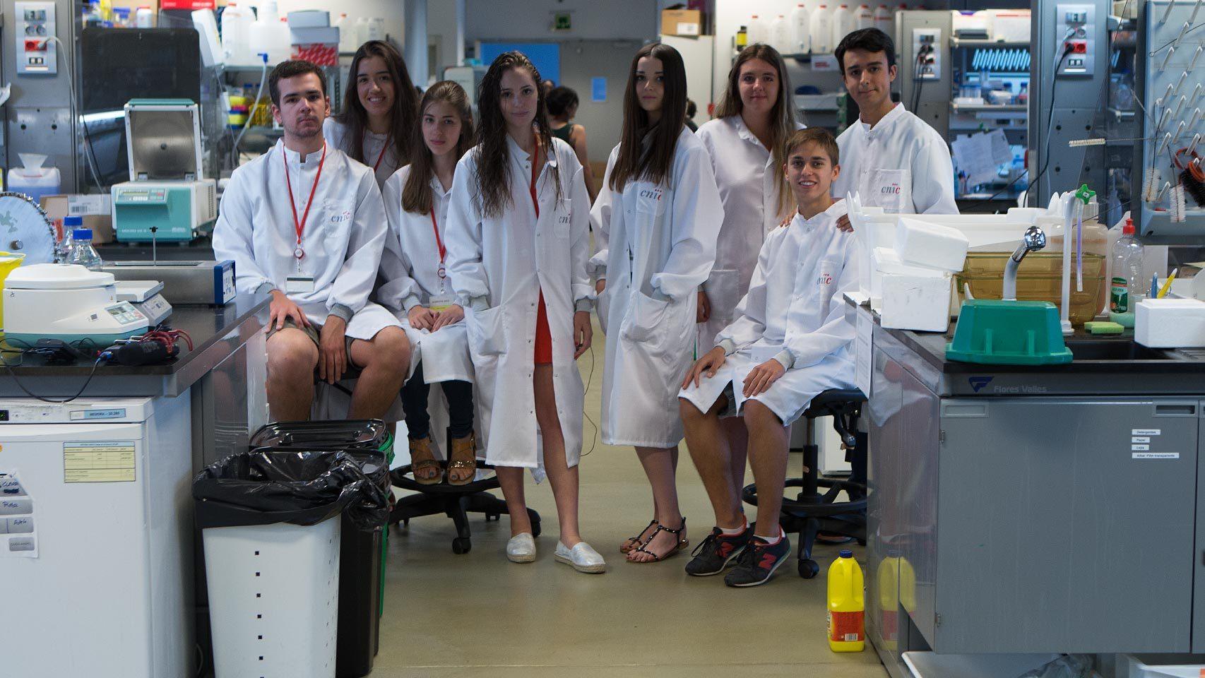 Los ocho seleccionados para el programa Acércate