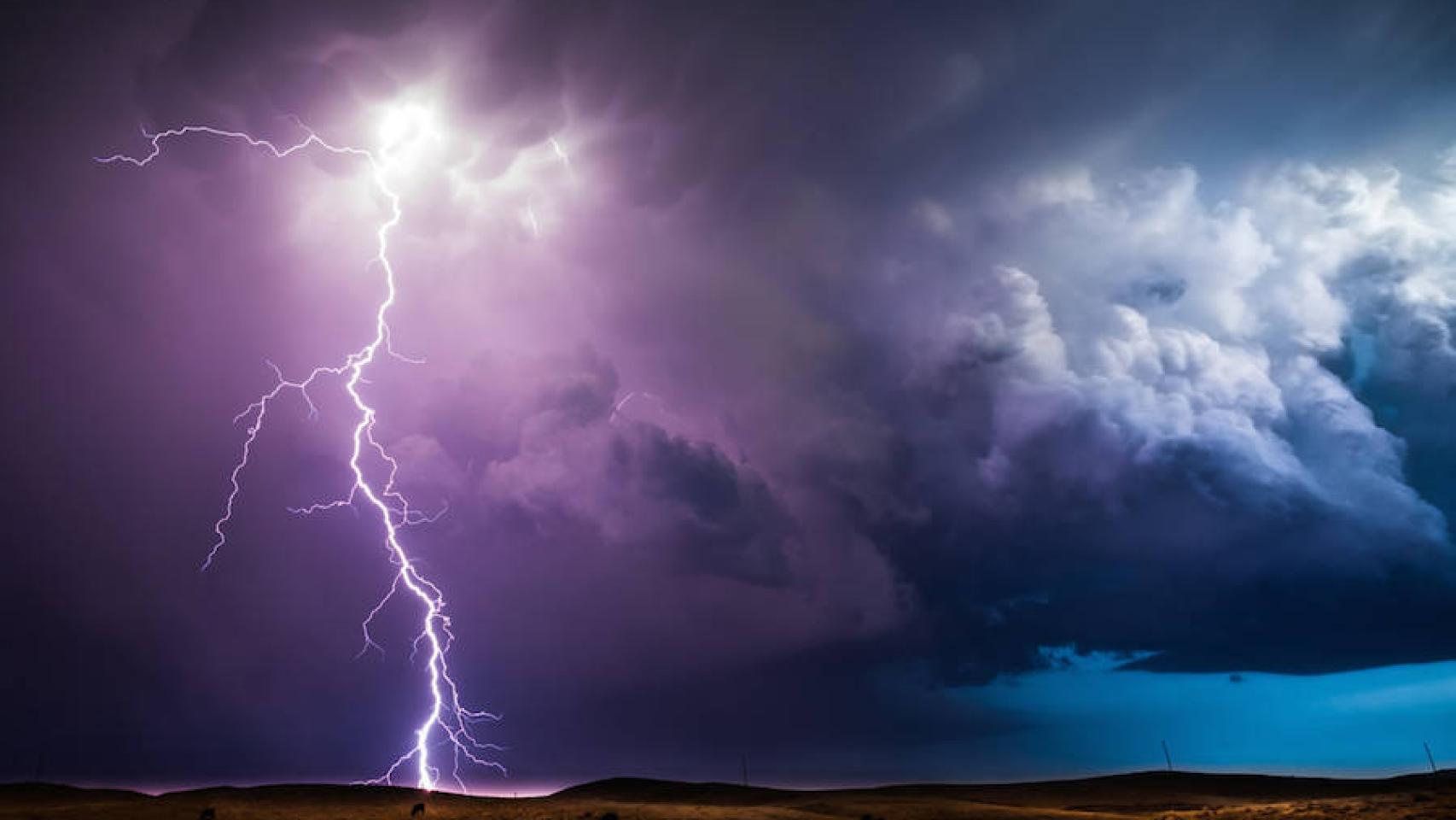 “Fire in the Sky”. Hyannis, Nebraska.