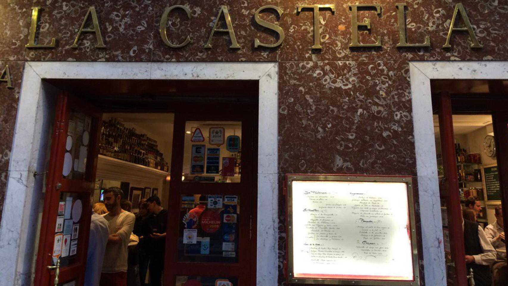 Fachada del restaurante La Castela, en Madrid