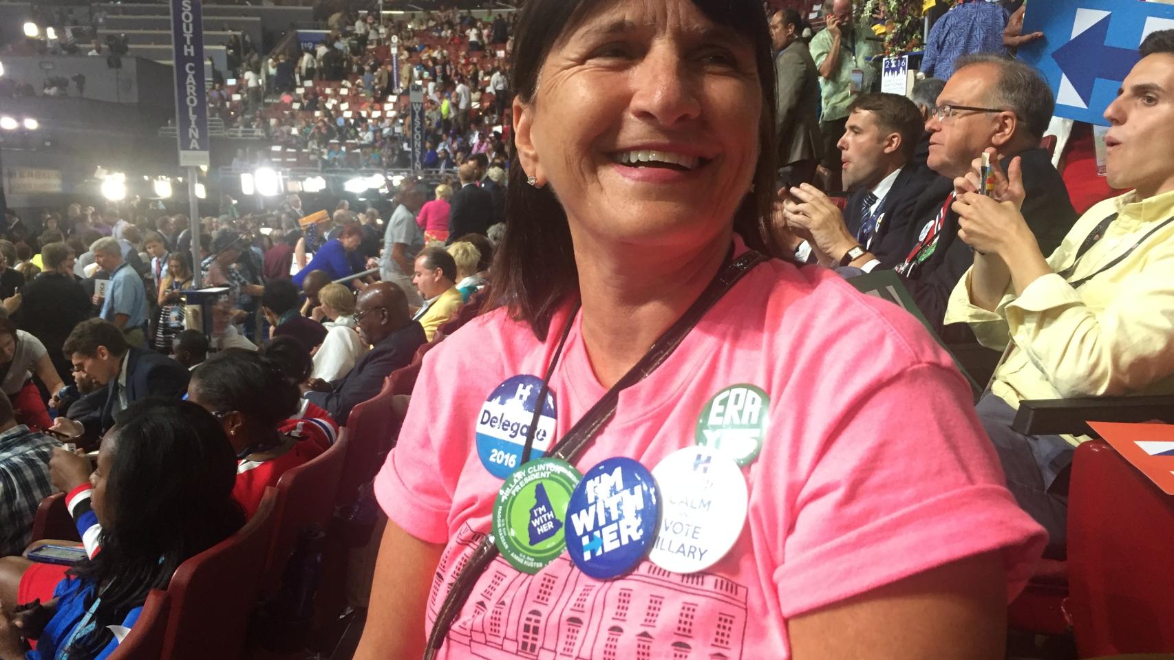 Joanne es escritora y editora en Nuevo Hampshire