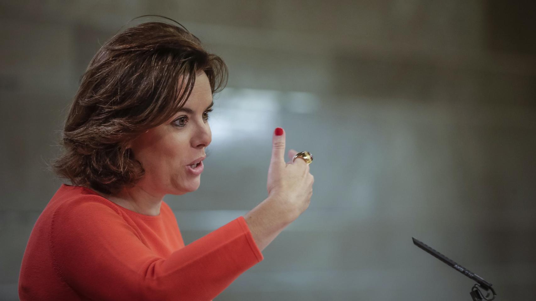 Soraya Sáenz de Santamaría, durante una comparecencia ante los medios.