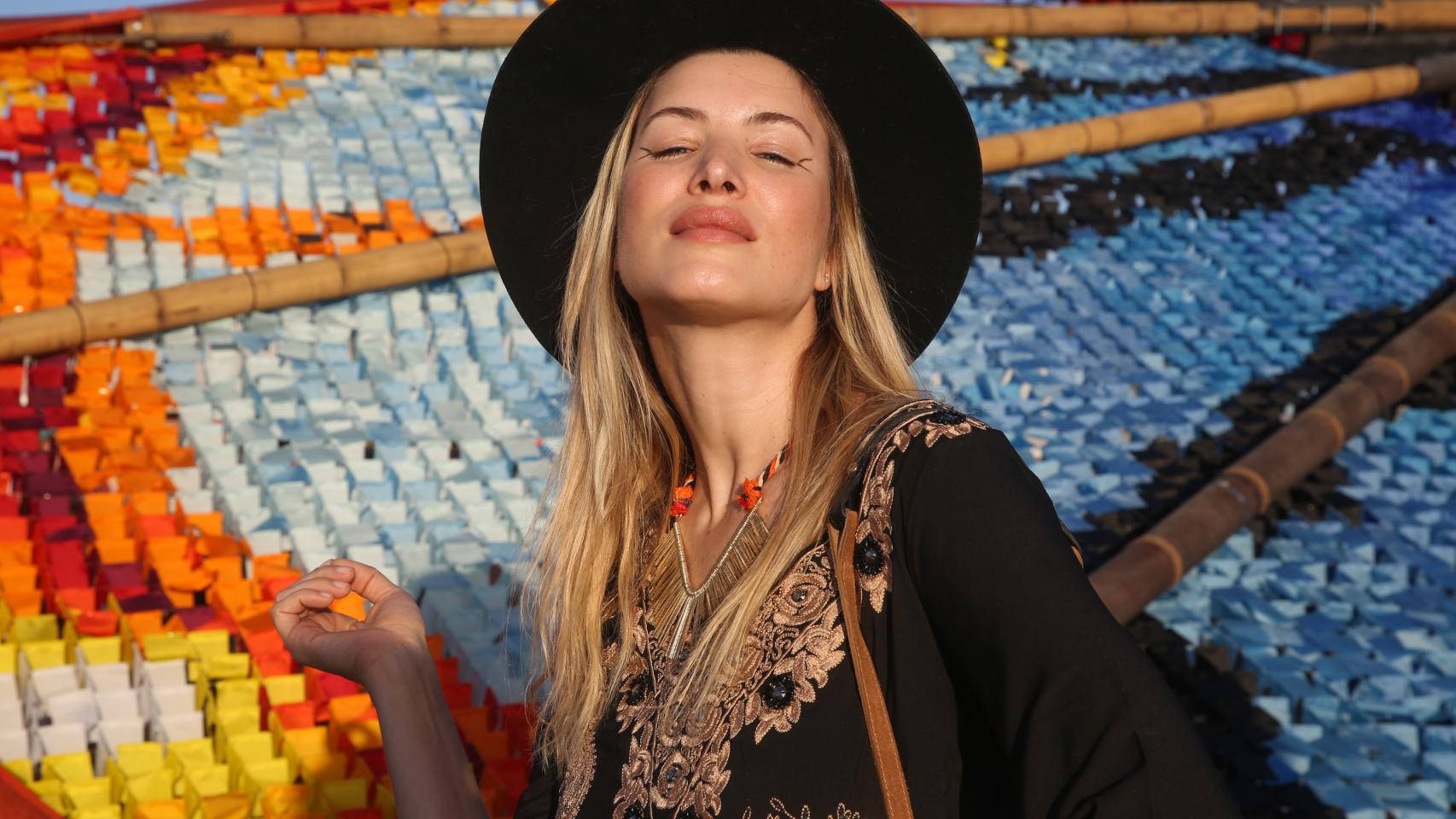 Sole Ainesa de Argentina en el Festival de Coachella en 2015.