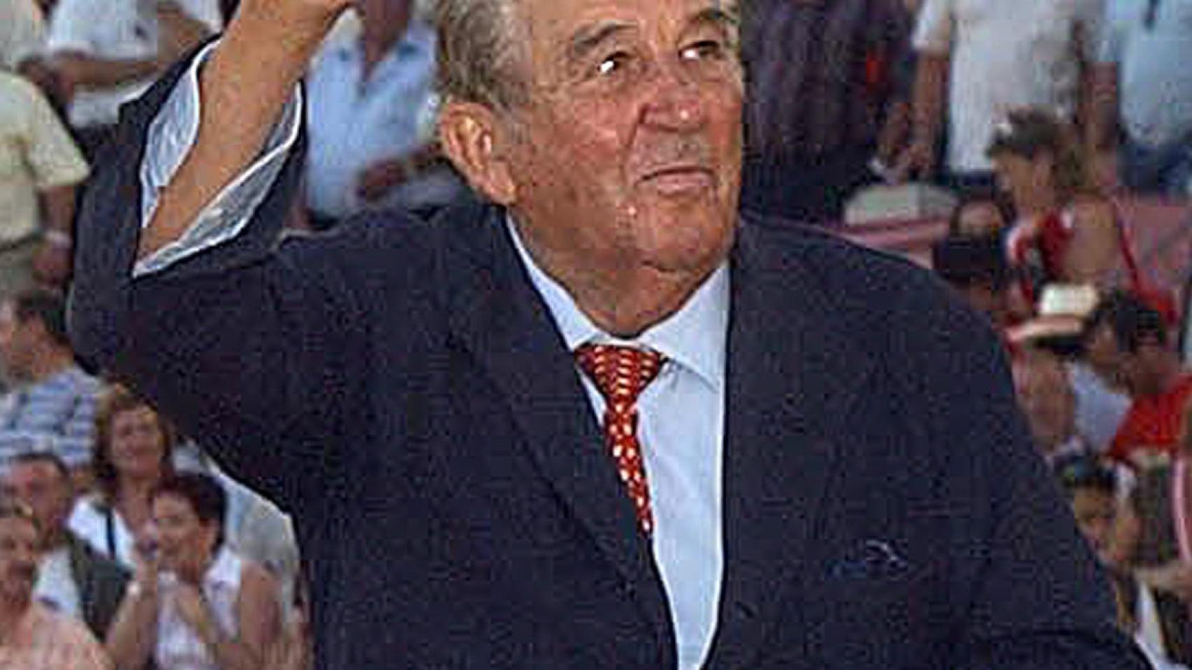 Fermín Bohórquez Escribano saluda.