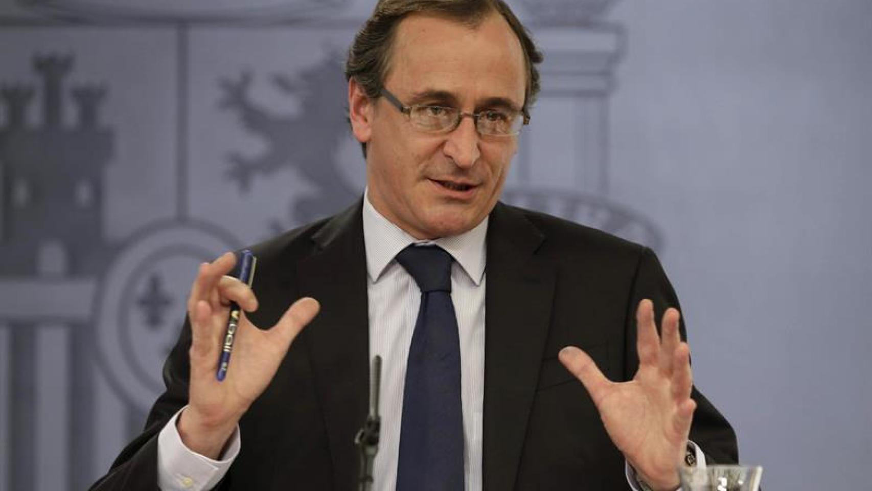 Alfonso Alonso deja la política nacional para presentarse a lehendakari.