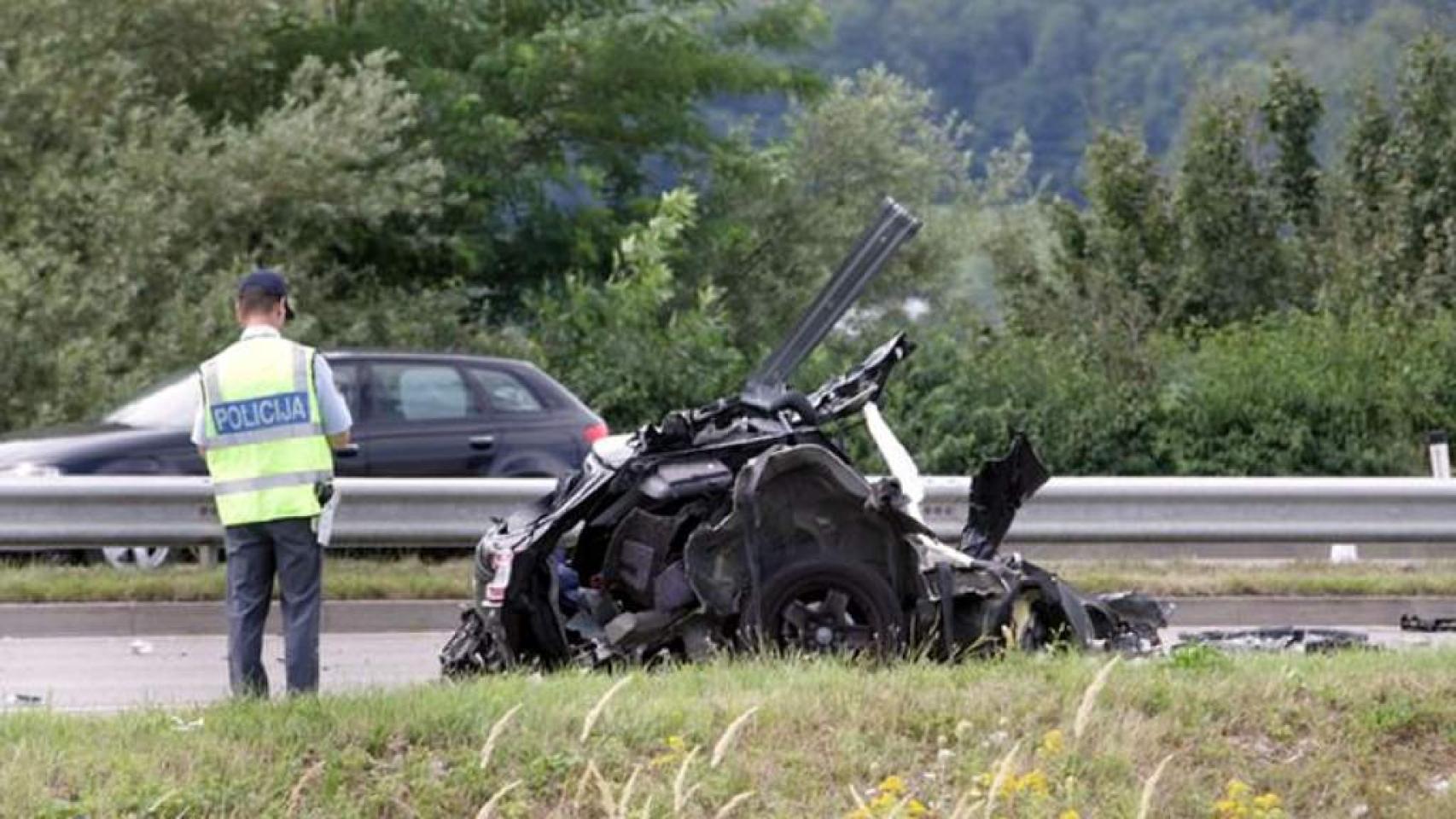 Así quedó el coche en el que viajaban los jugadores.