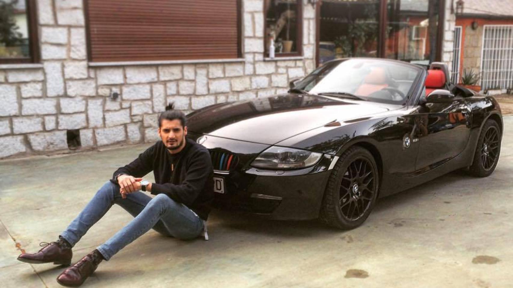 Jacko con uno de sus descapotables