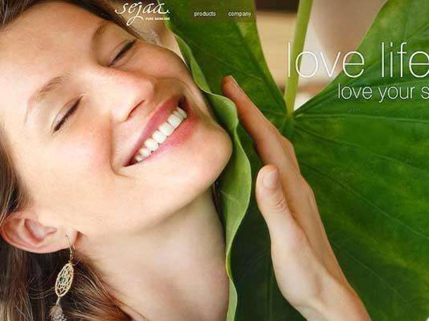 Campaña para la marca de cosméticos.