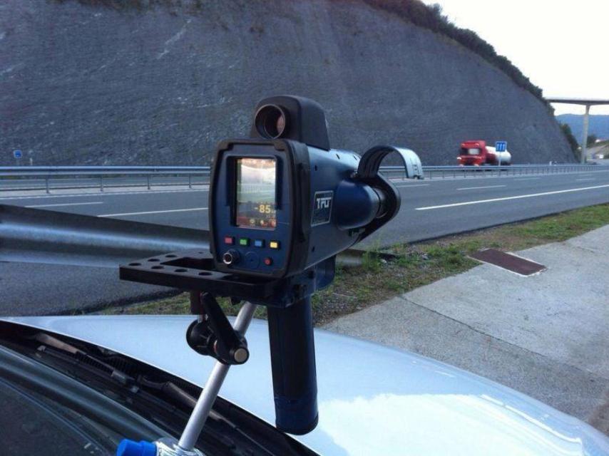 Llegan los radares que sabrán si llevas el cinturón o hablas por el móvil