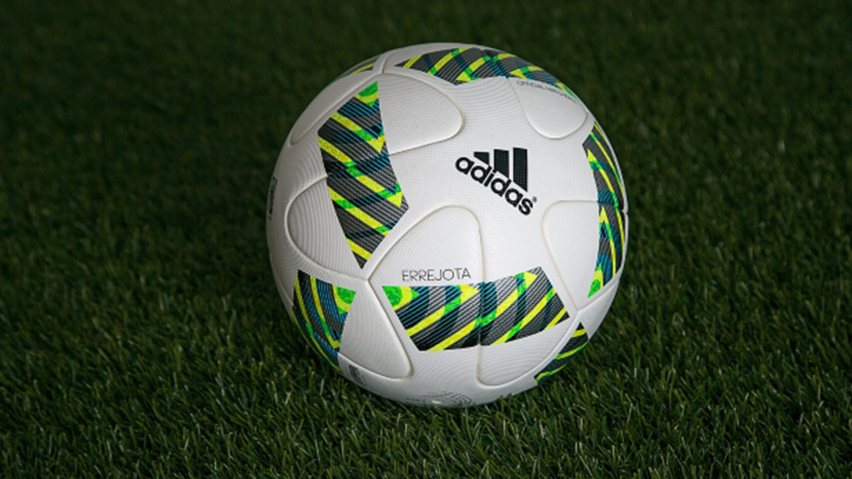 Adidas crea el balón oficial de futbol de los JJOO 2016, Errejota.
