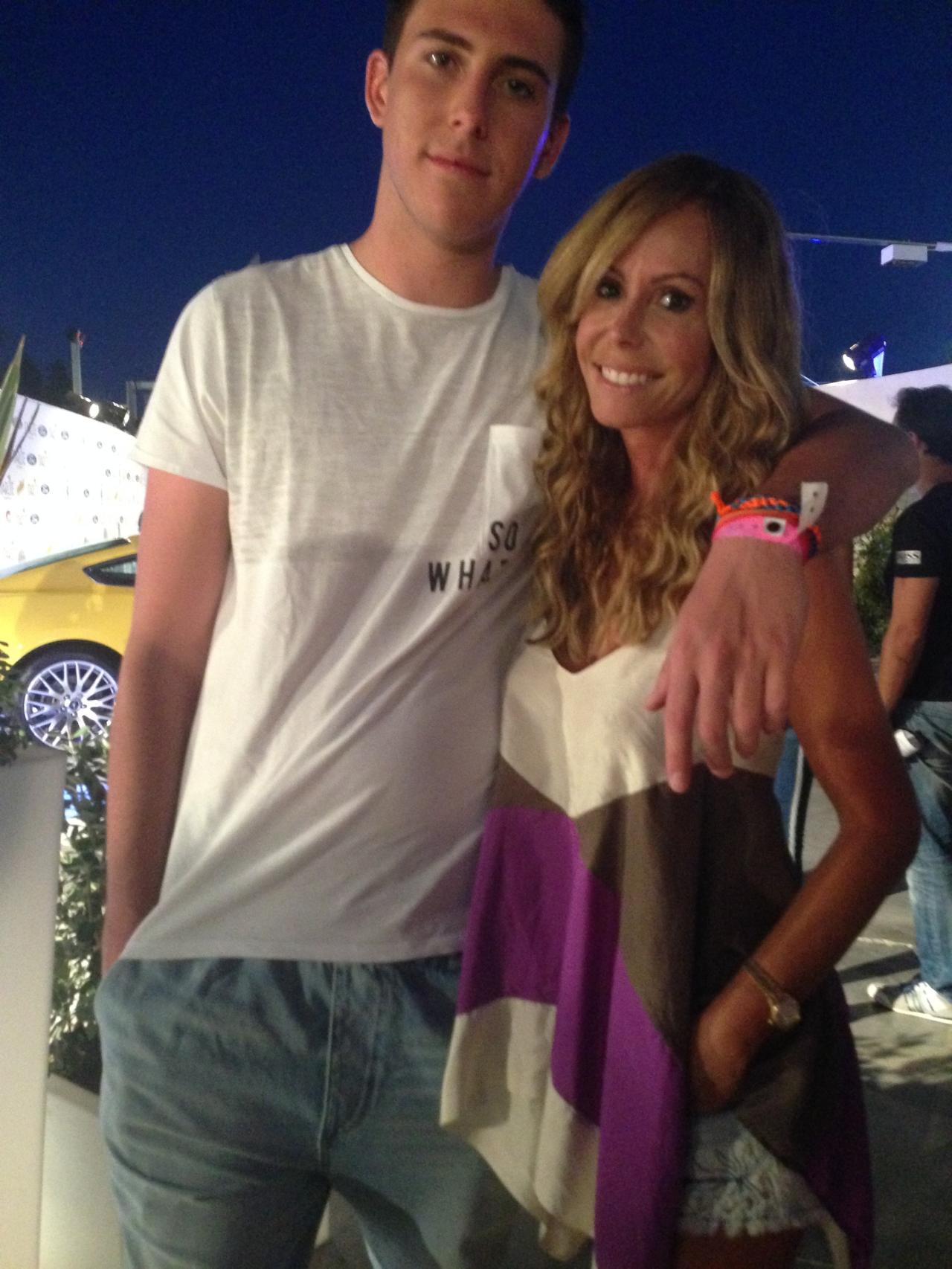 Lara Dibildos junto a su hijo Fran