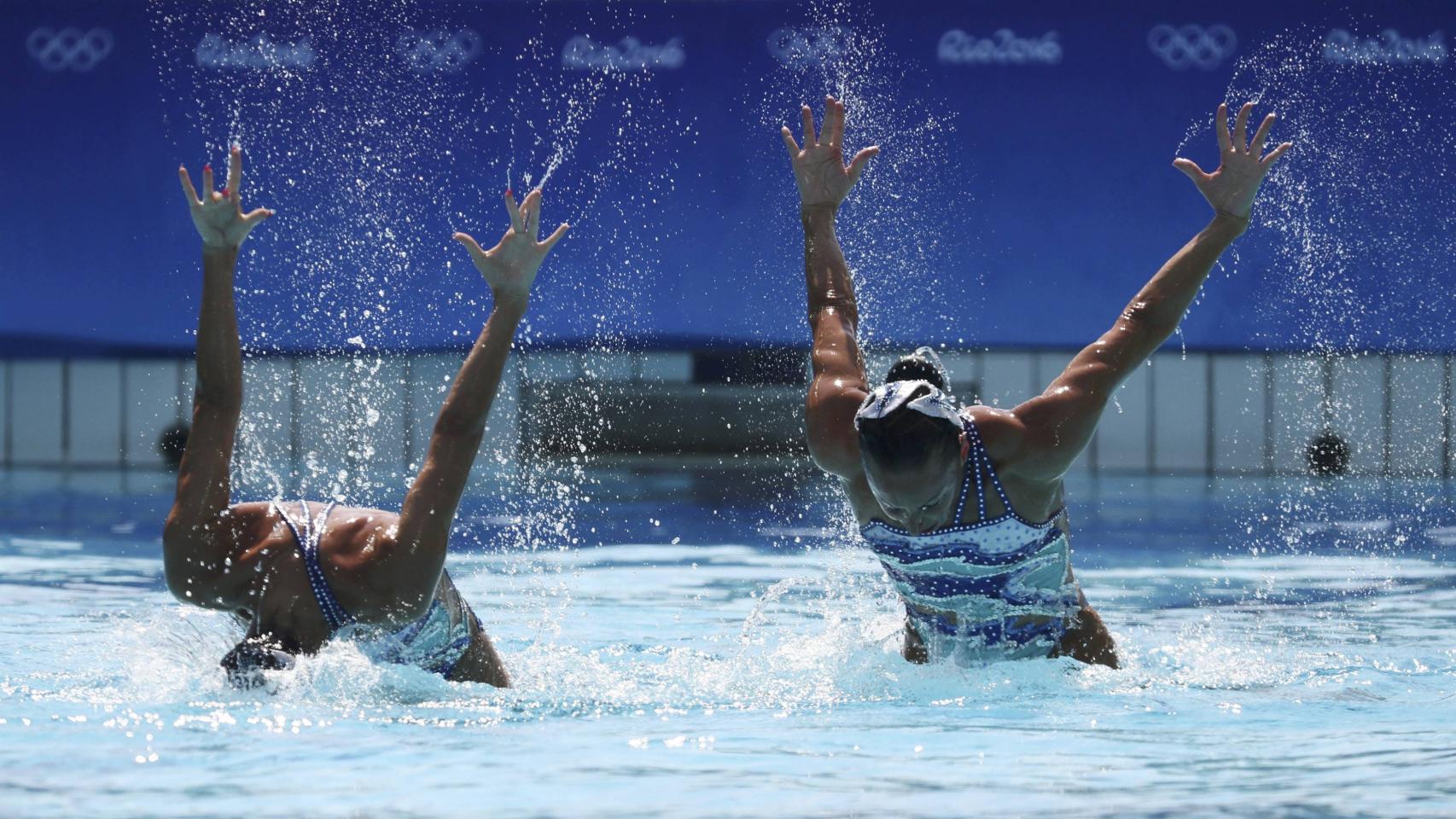 Ona Carbonell y Gemma Mengual durante la rutina técnica.